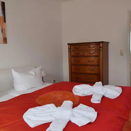 Johanna Mit Herrlichem Seeblick * Sassnitz